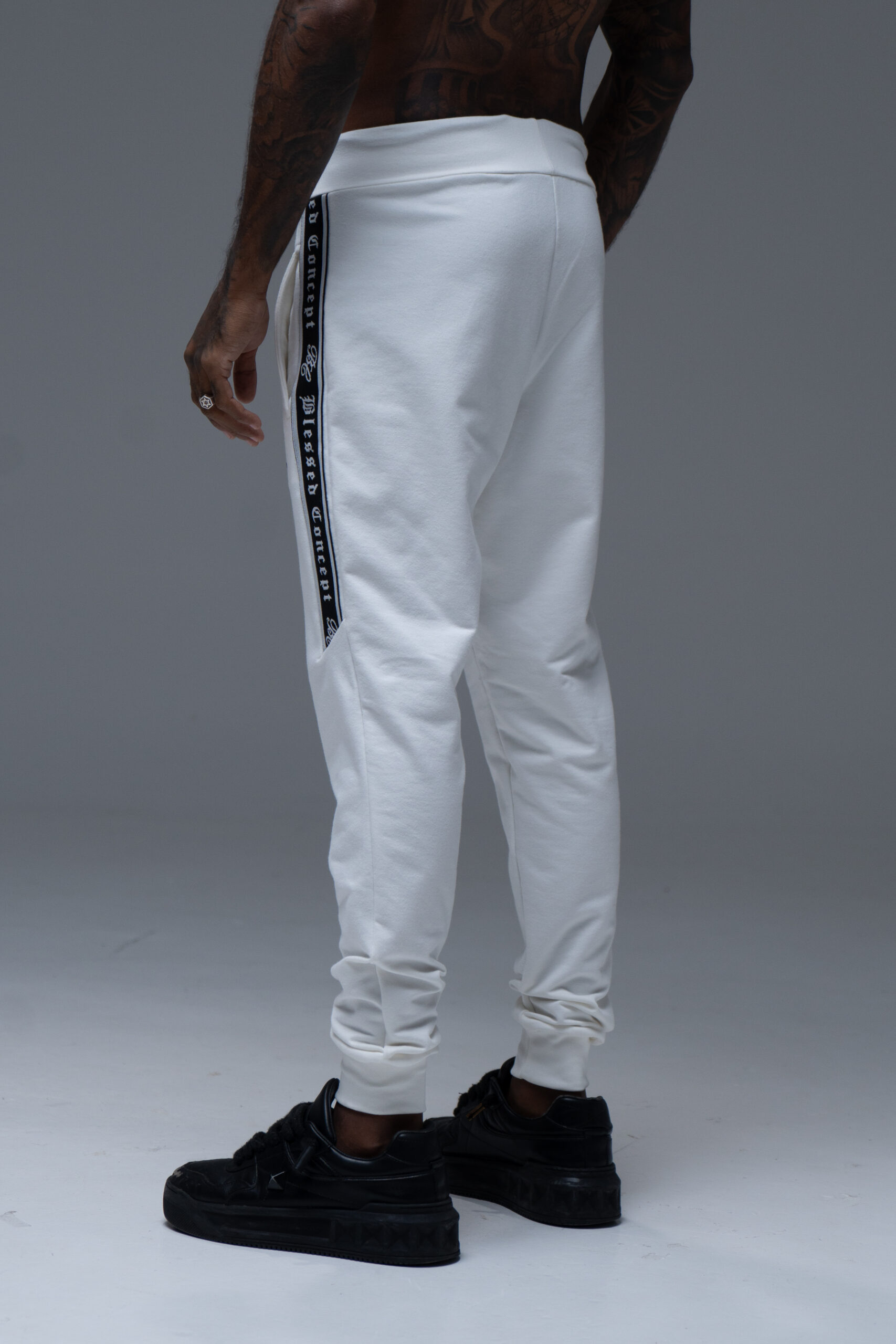 Calça Blessed Essence Off White - Imagem 3