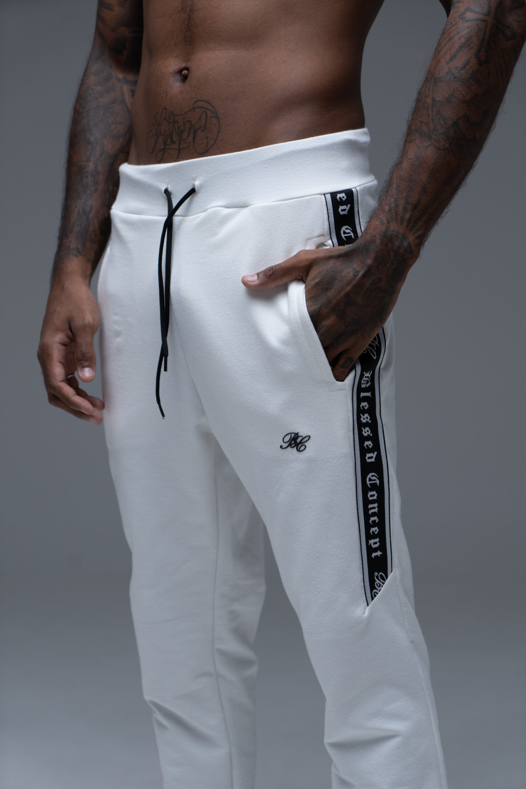 Calça Blessed Essence Off White